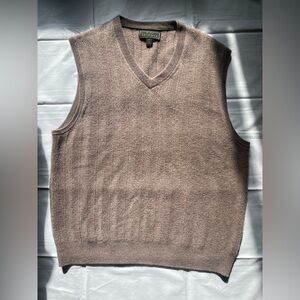 Men's JOS A BANK RESERVE 100% cashmere sweater vest Size XL